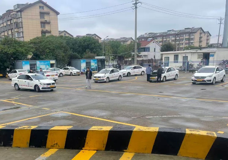 无锡学车价格